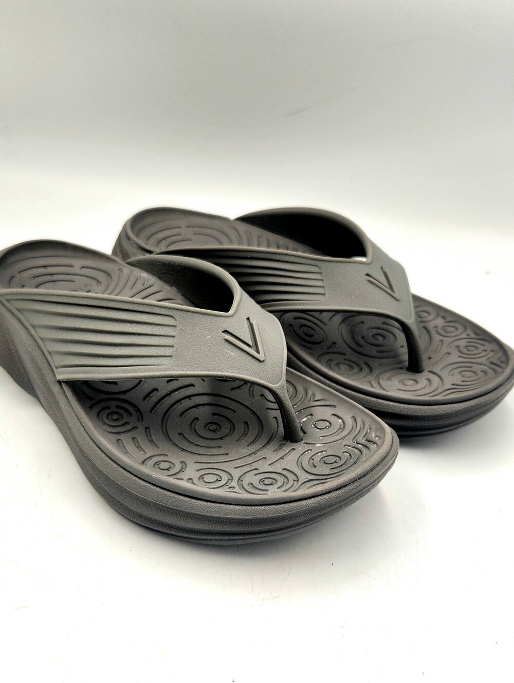 Vionic Recovery RX Grey Thong Sandal Womens 7 Slip On Comfort Arch Support Ortho